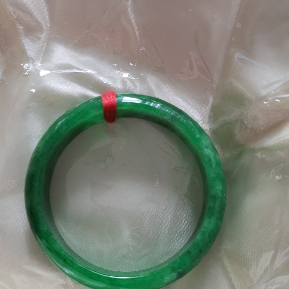 Green Jade Jadeite Bangle Bracelet 59mm